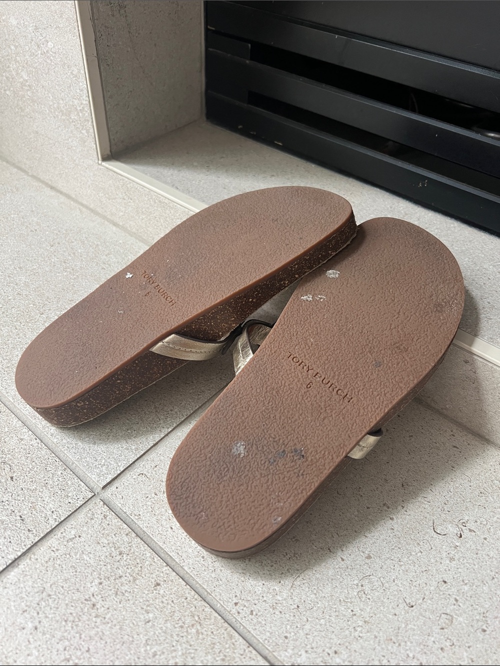 Tory Burch Miller sandals in gold - Picture 6 of 9
